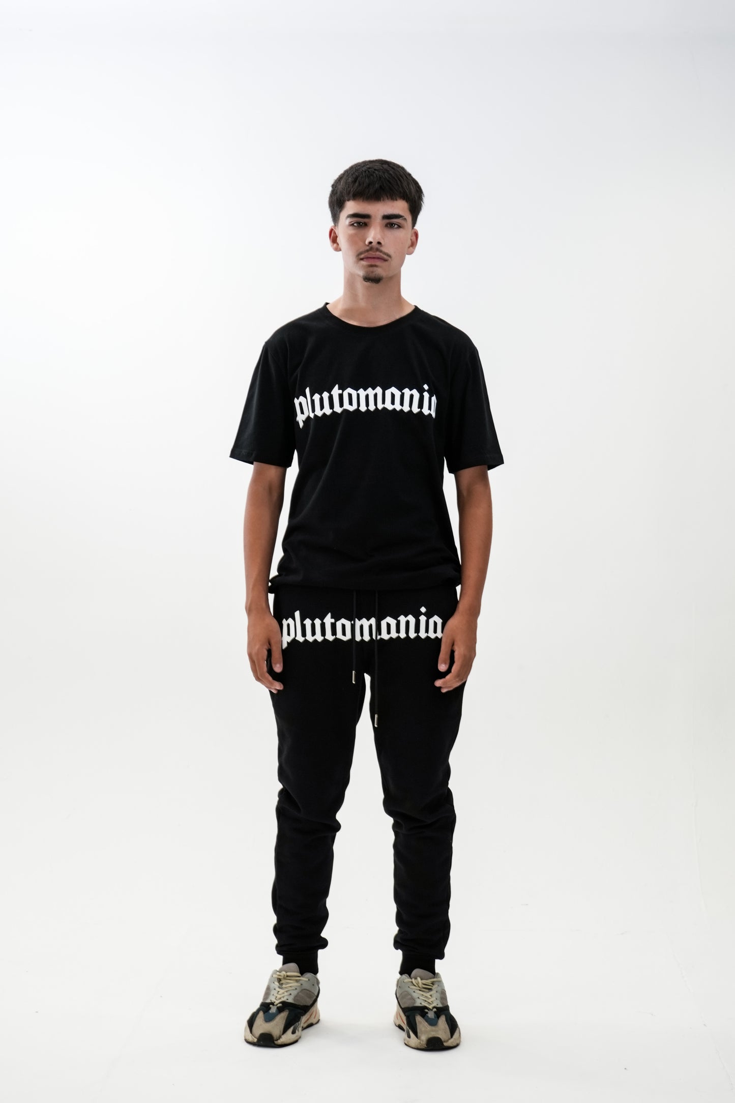 Oversized T-Shirt - Black